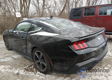 2024 Ford Mustang Ecoboost Premium Fastback z USA, uszkodzony, nr VIN 1FA6P8TH7R5124410